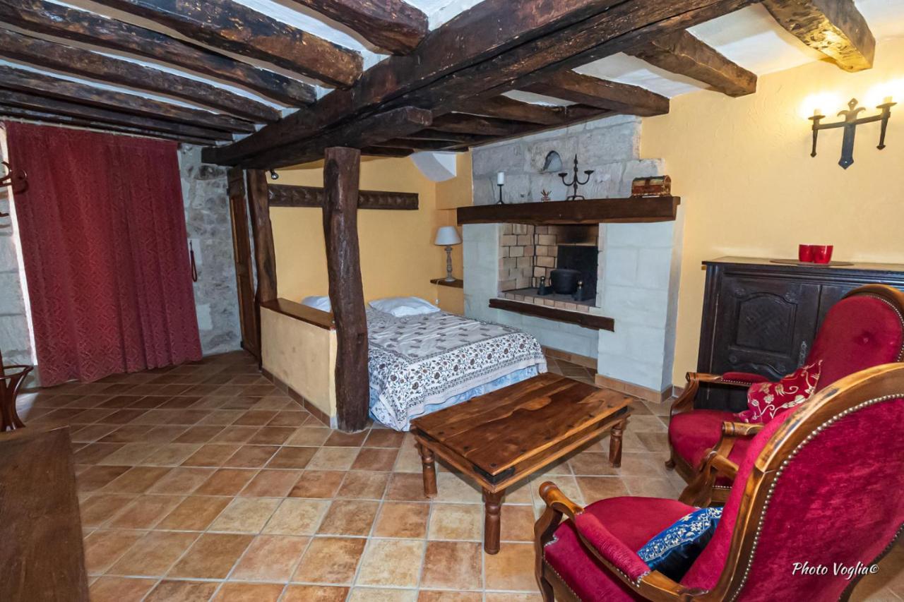 Domaine De La Juranvillerie, Gite Et Chambres D'Hotes Rigny-Ussé Eksteriør billede